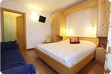 Itālija Penzión Castello di Fiemme, Eksterjers